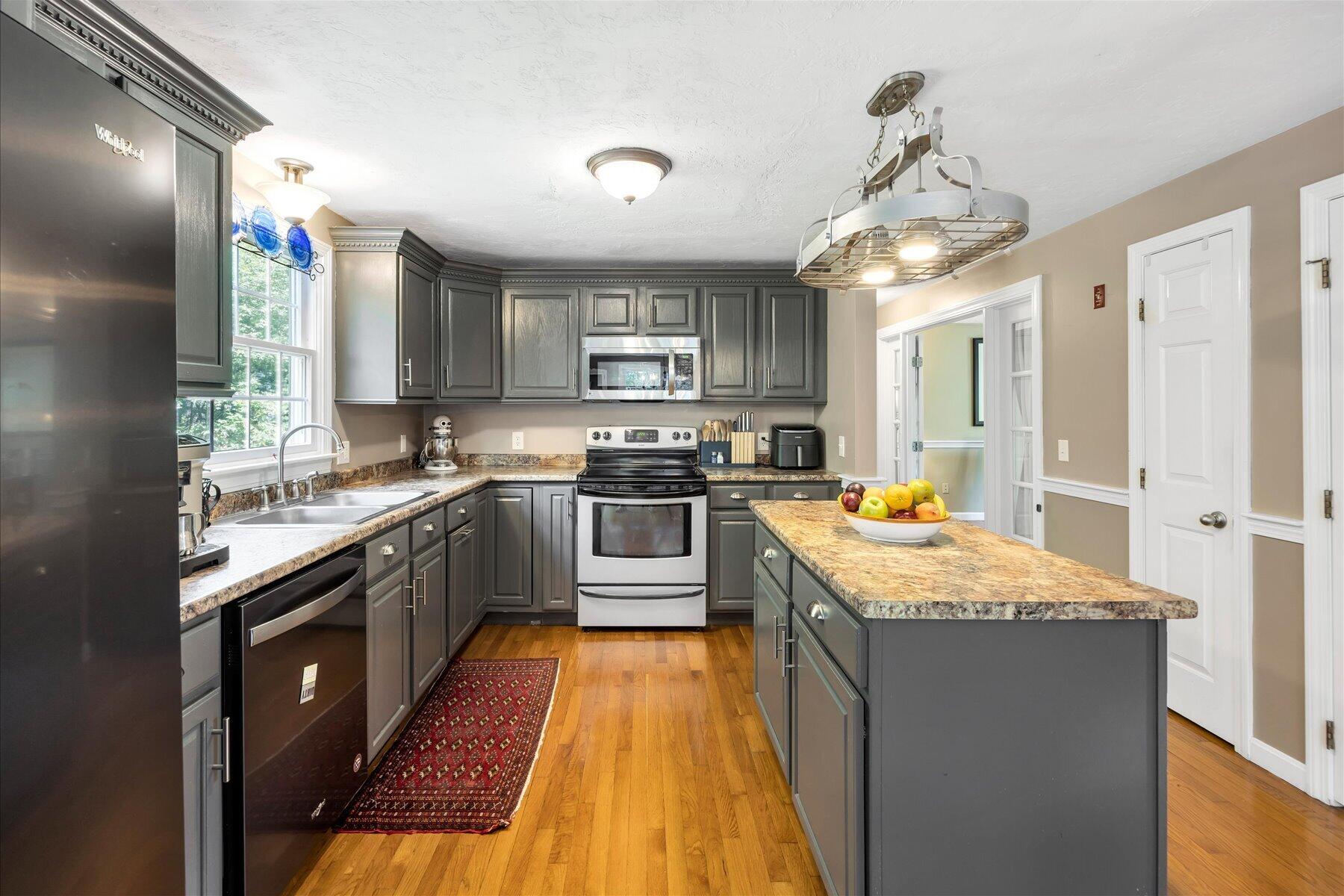 53 Thornberry Circle Mashpee MA 02649
