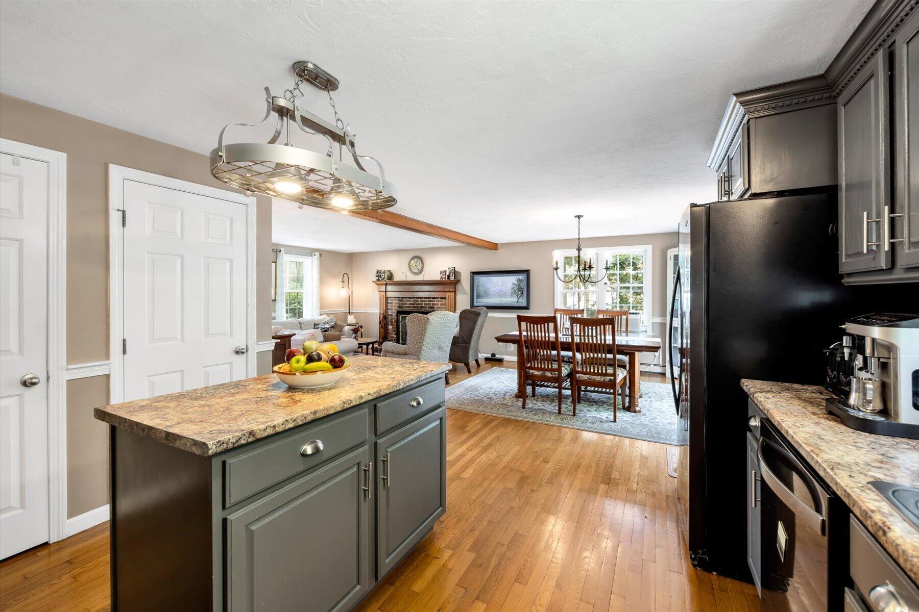 53 Thornberry Circle Mashpee MA 02649