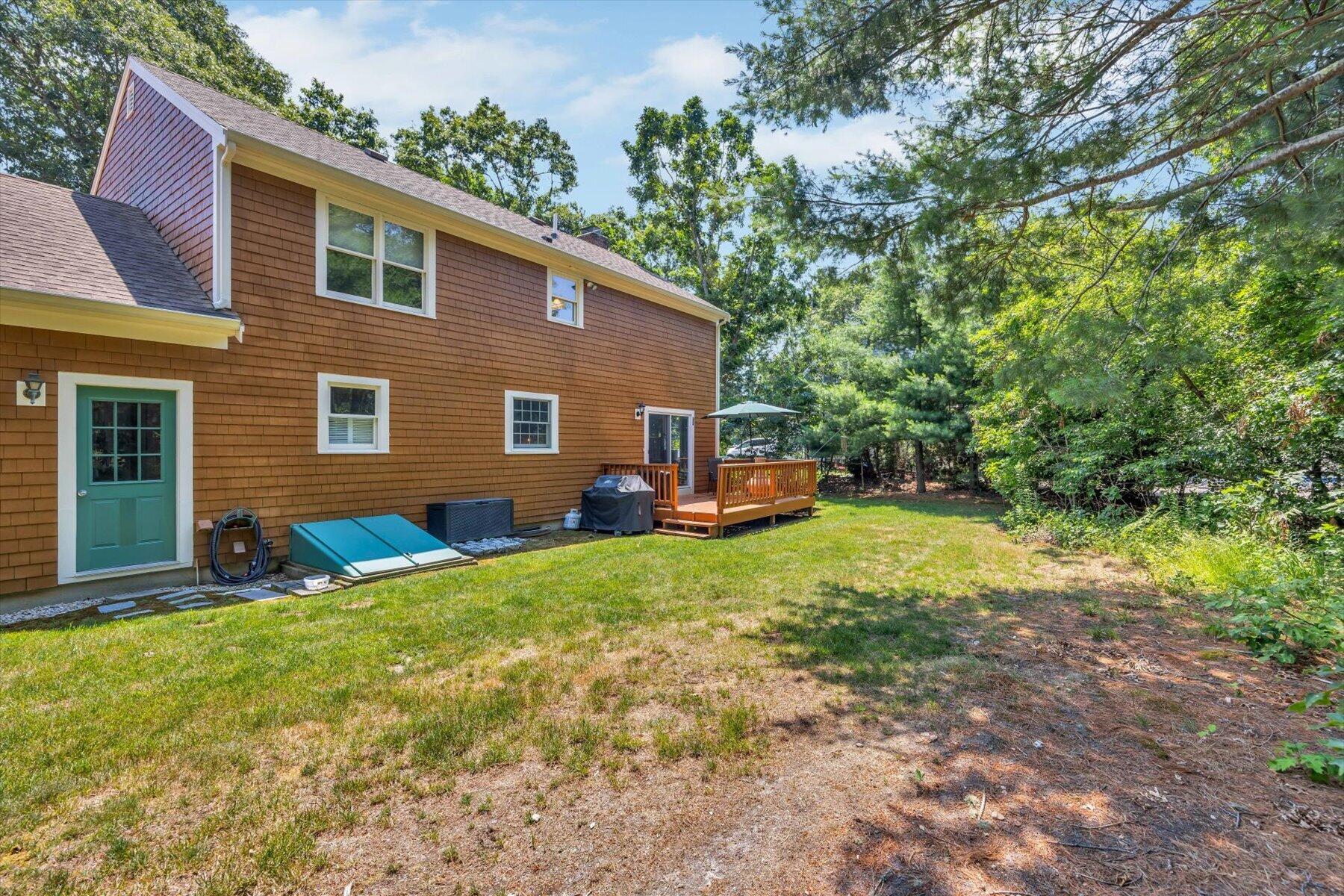 53 Thornberry Circle Mashpee MA 02649