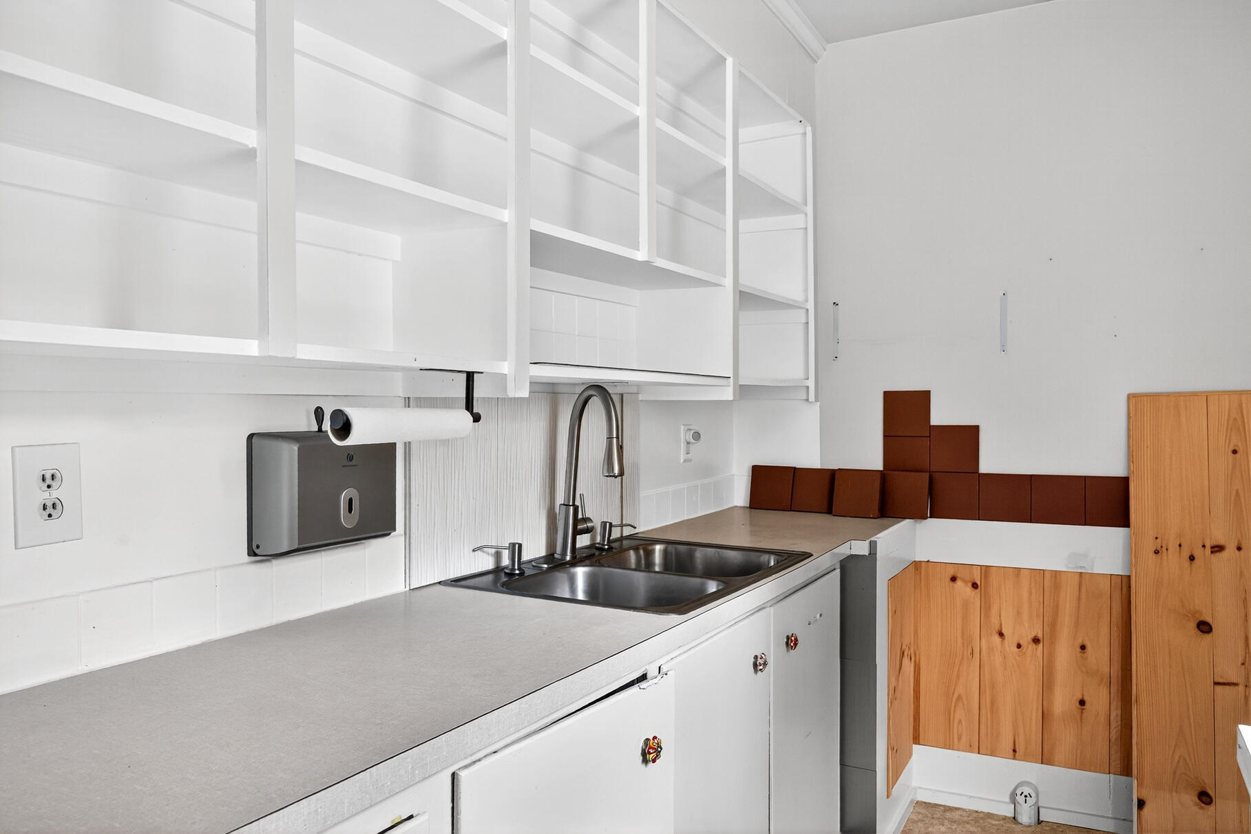 216 Main Street Orleans MA 02653