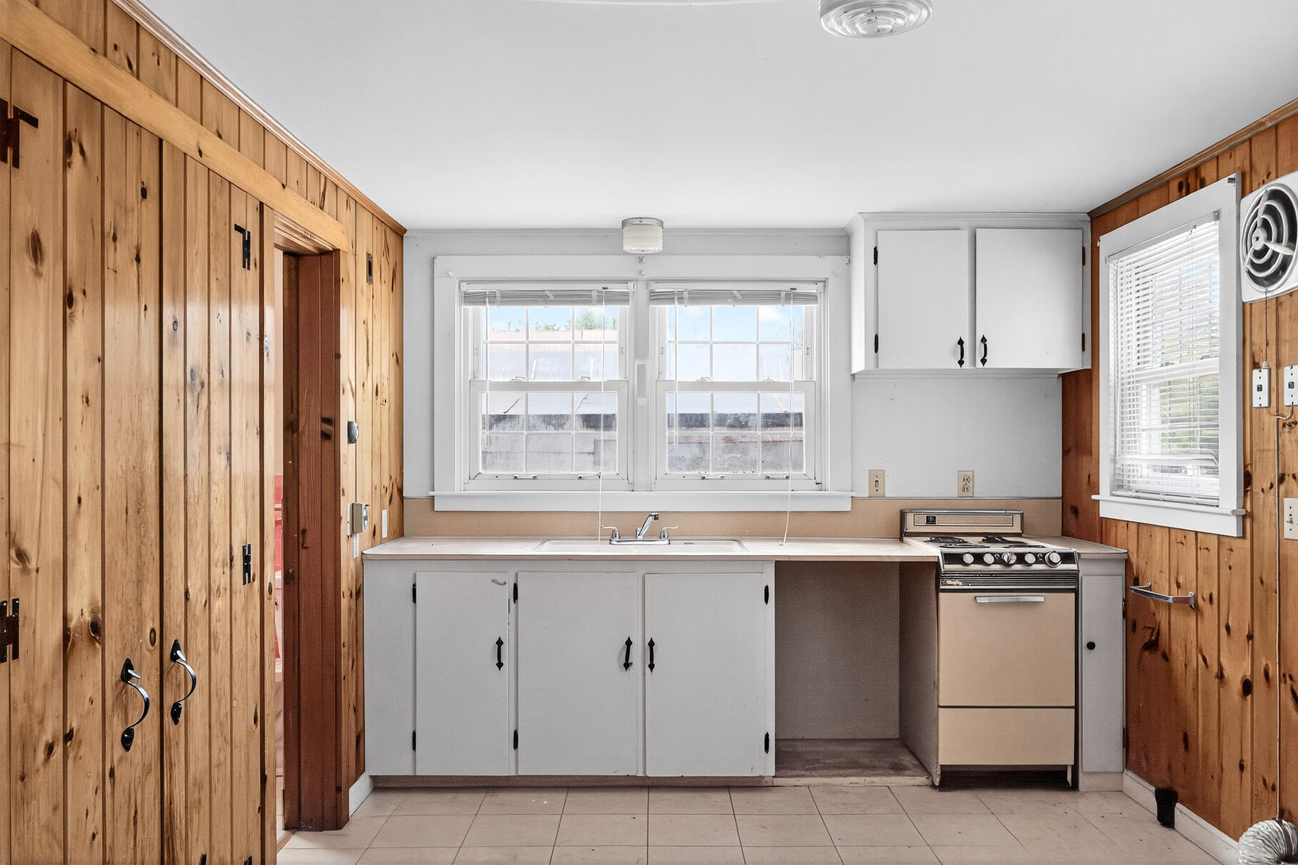 216 Main Street Orleans MA 02653