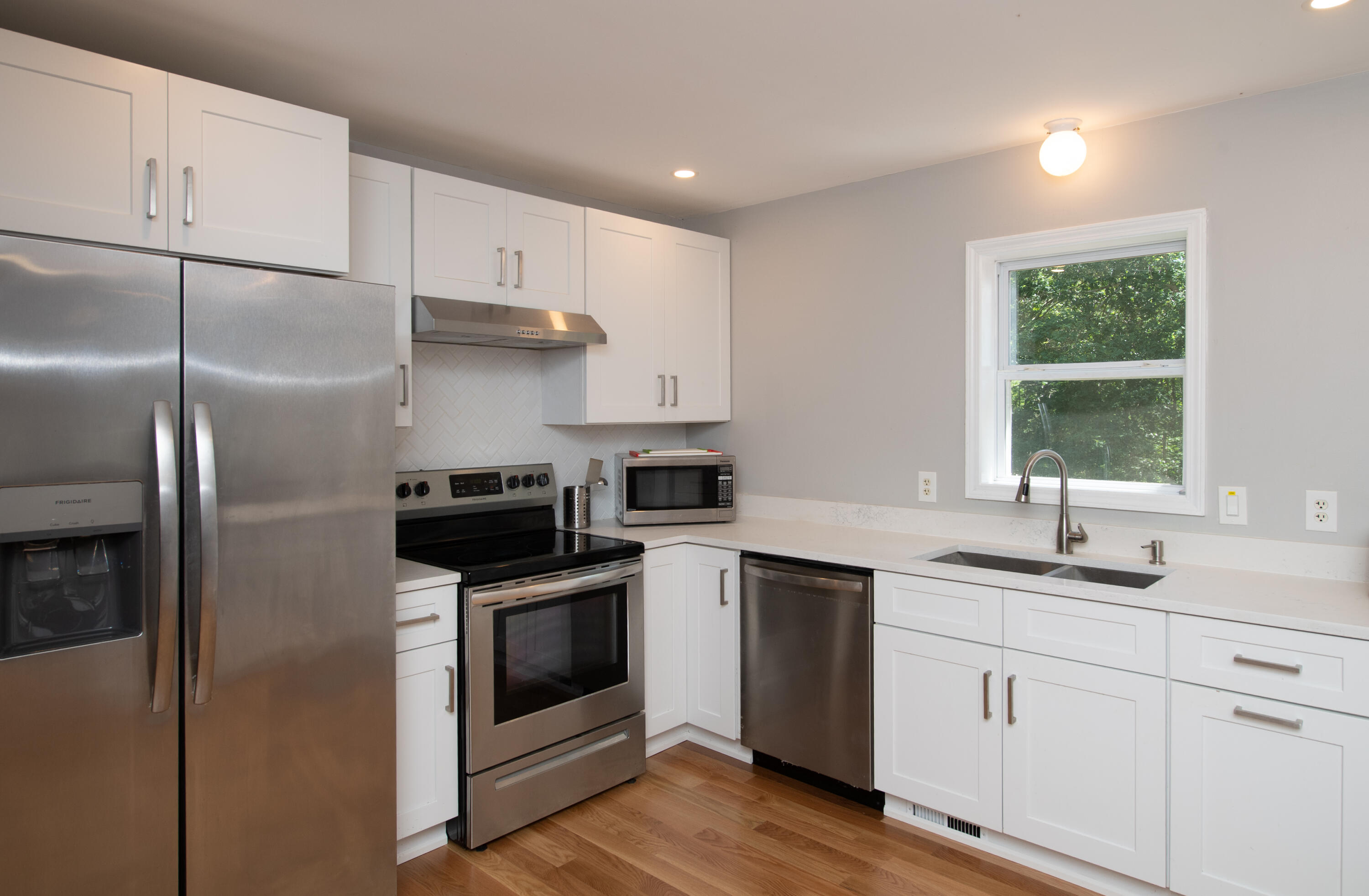 8 Raccoon Lane Forestdale MA 02644