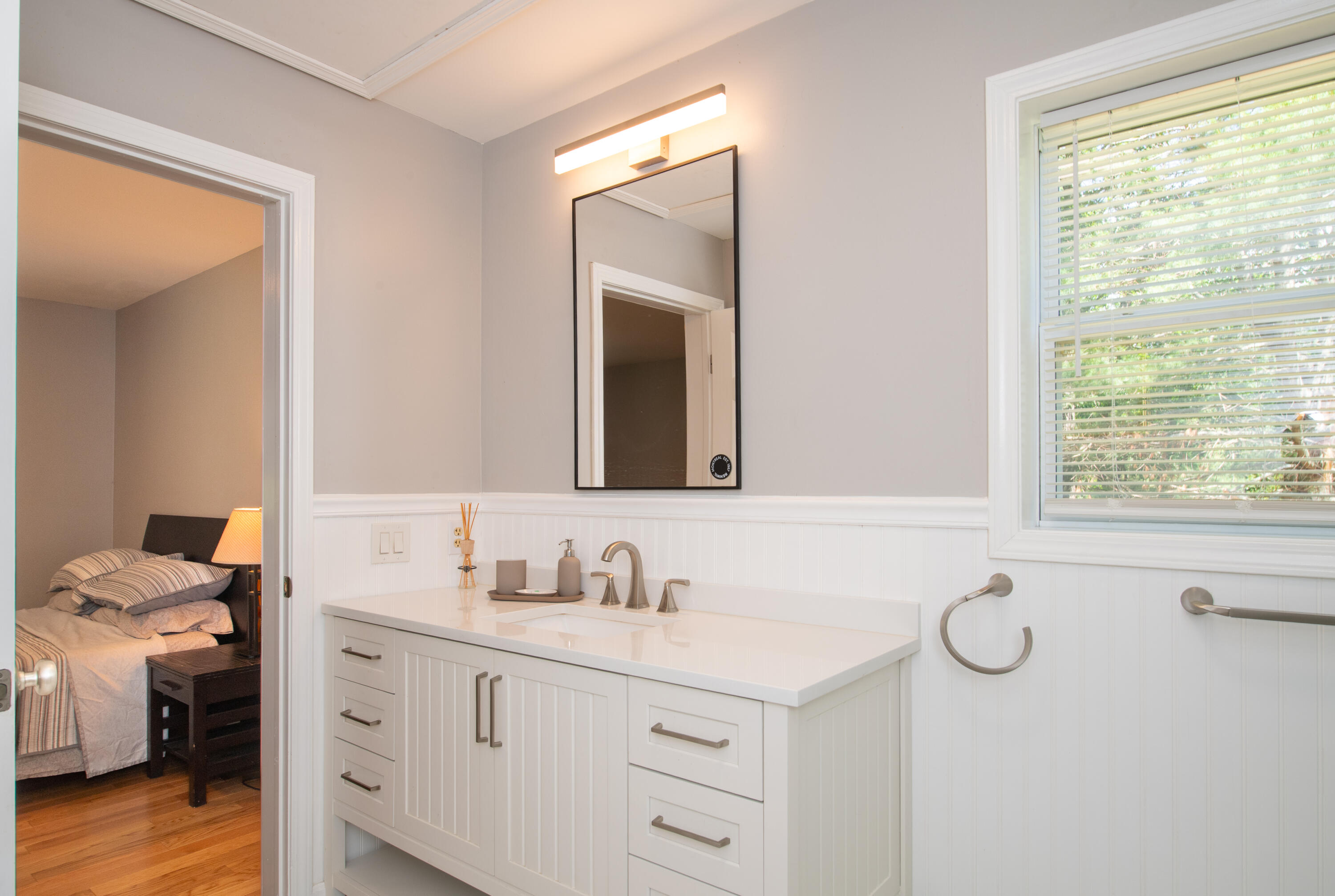 8 Raccoon Lane Forestdale MA 02644