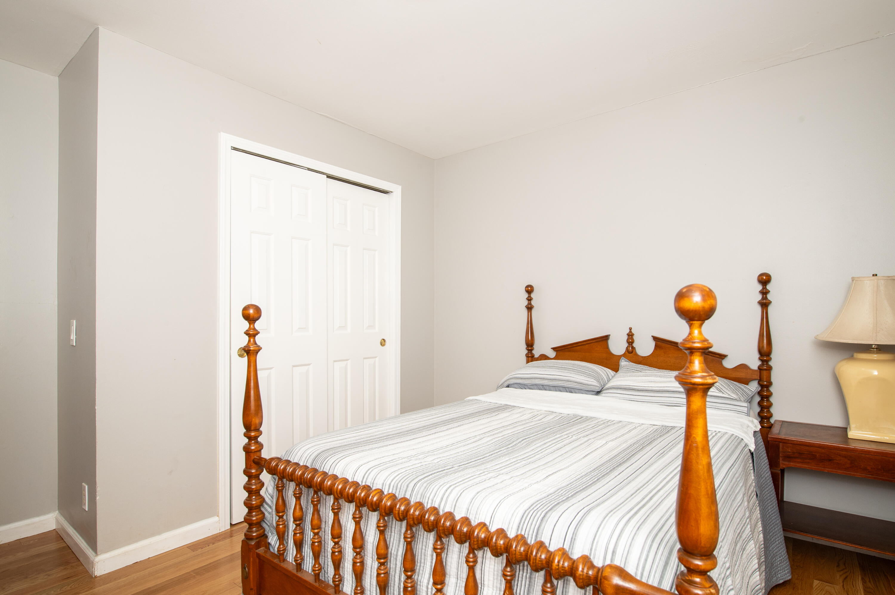 8 Raccoon Lane Forestdale MA 02644