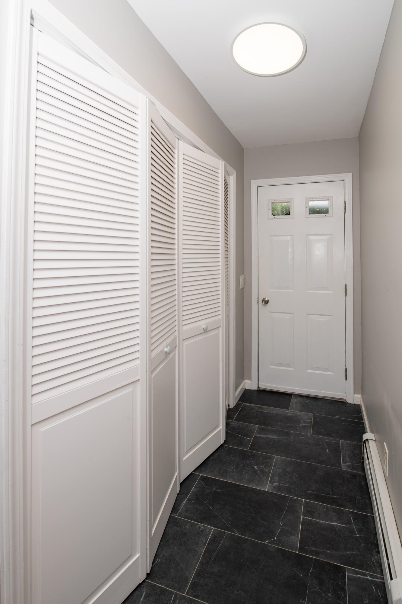 8 Raccoon Lane Forestdale MA 02644