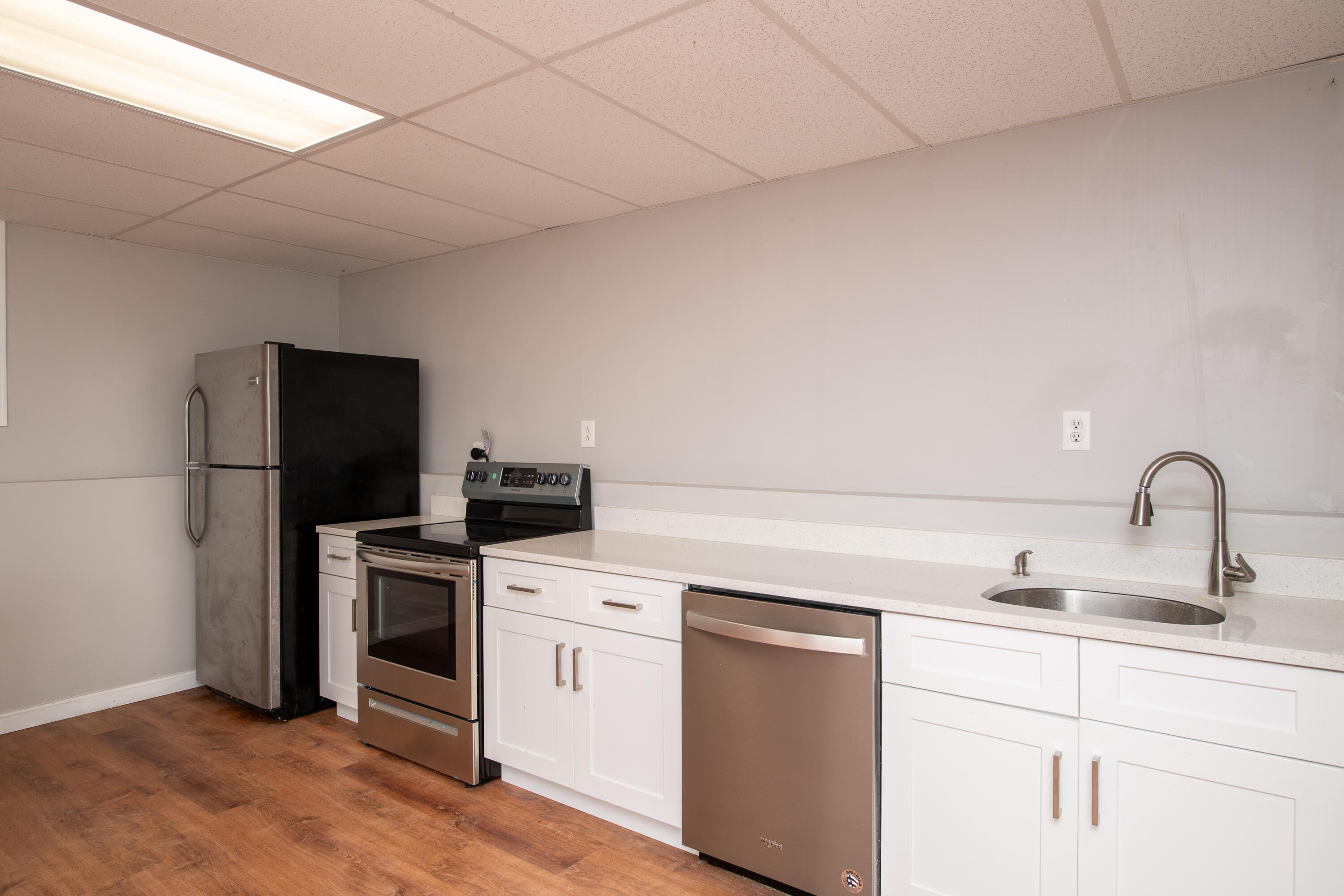 8 Raccoon Lane Forestdale MA 02644