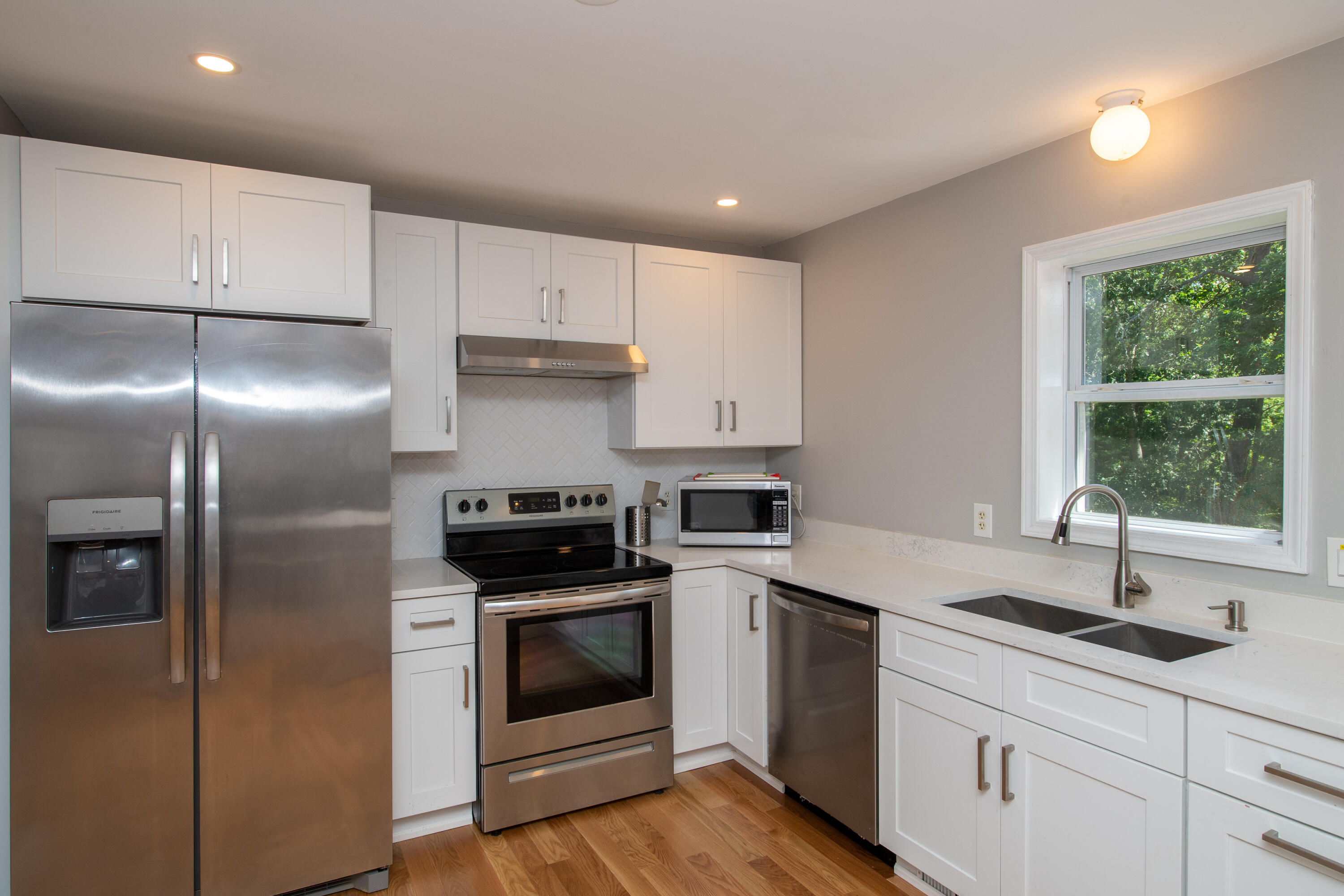 8 Raccoon Lane Forestdale MA 02644