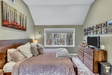 304 Red Brook Road Mashpee MA 02649