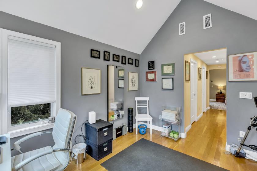 304 Red Brook Road Mashpee MA 02649
