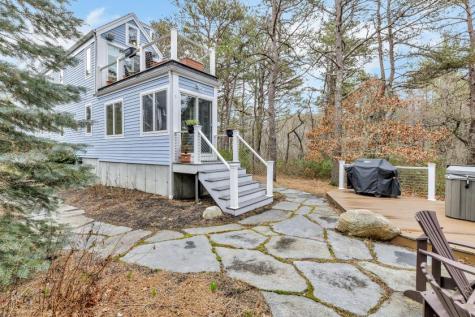 304 Red Brook Road Mashpee MA 02649