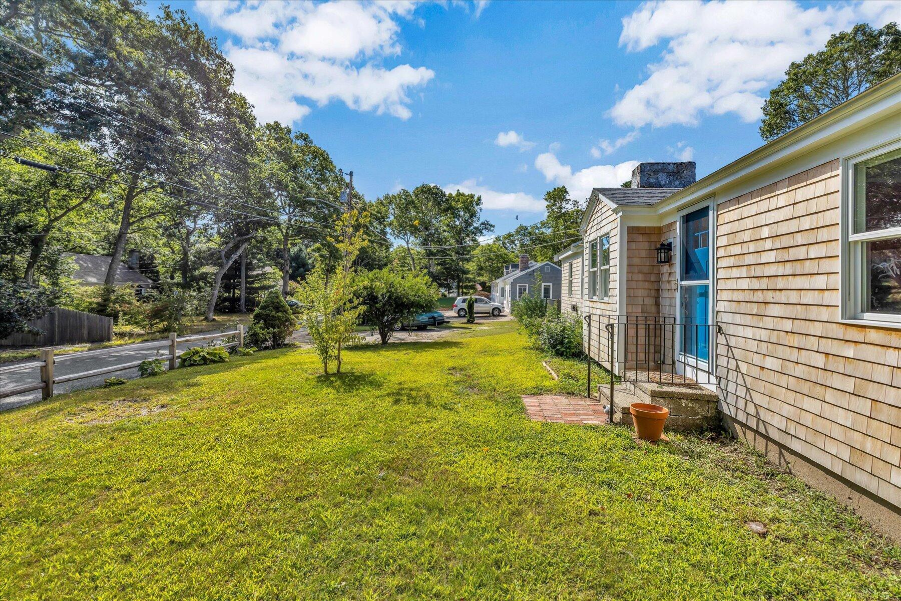 25 Raspberry Lane Marstons Mills MA 02648