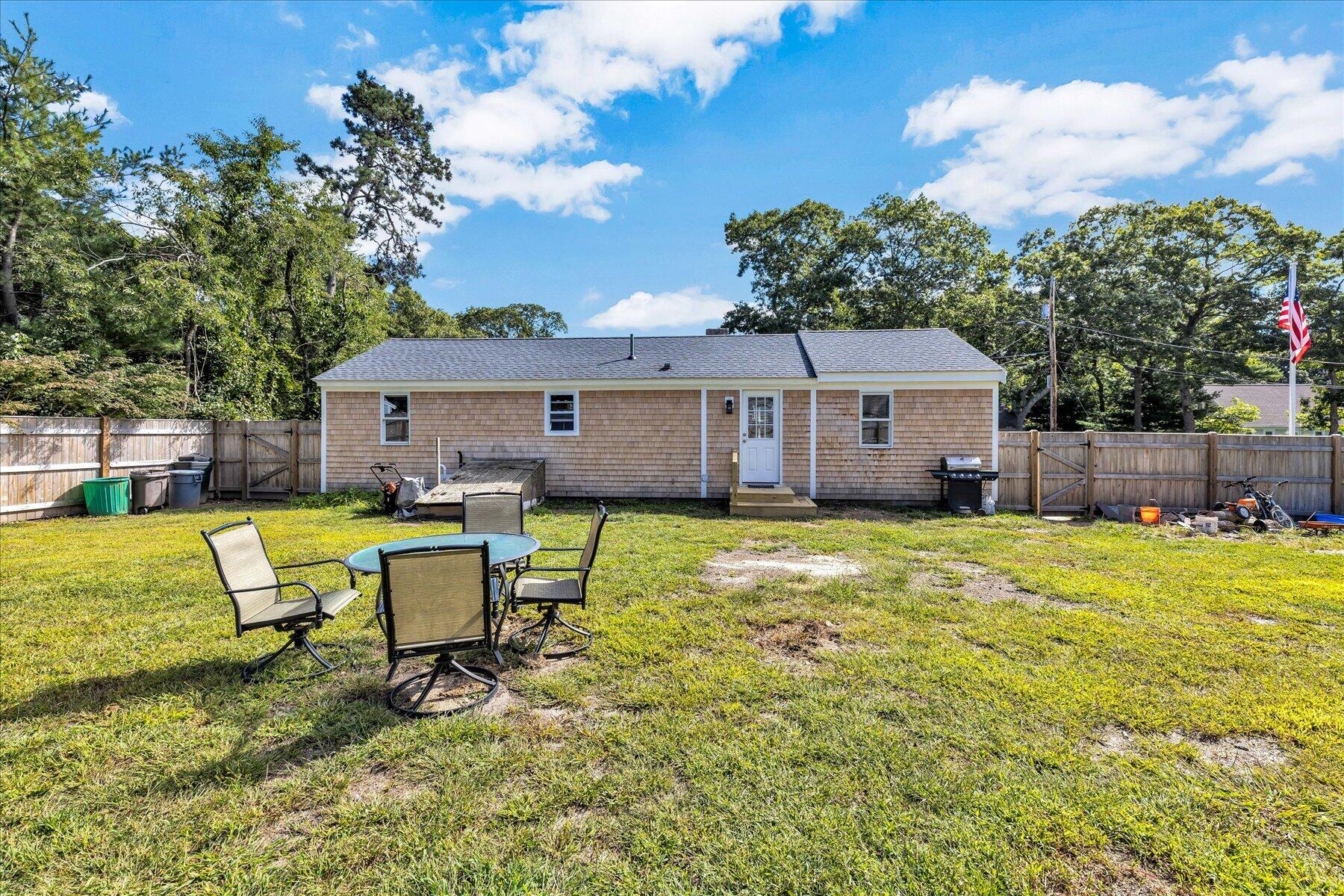 25 Raspberry Lane Marstons Mills MA 02648
