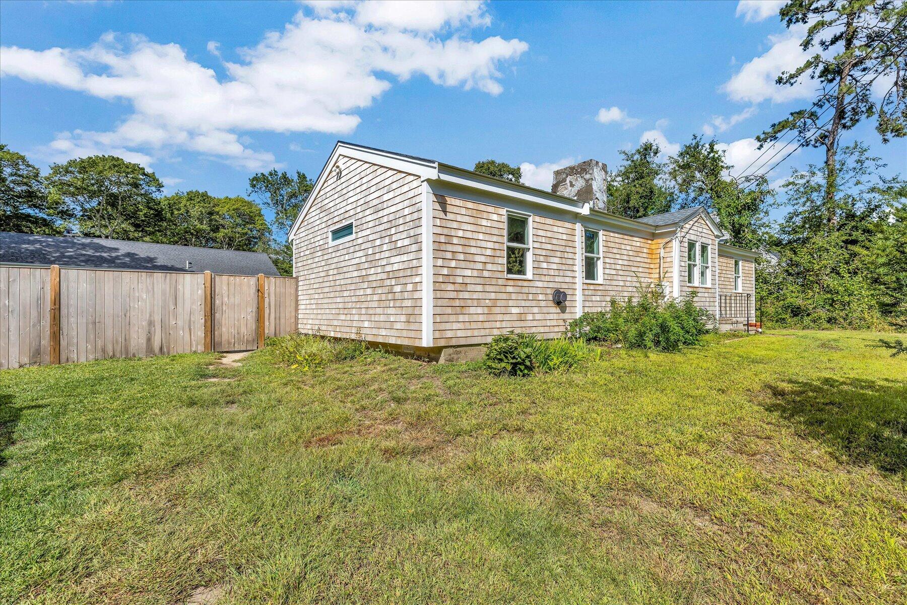 25 Raspberry Lane Marstons Mills MA 02648