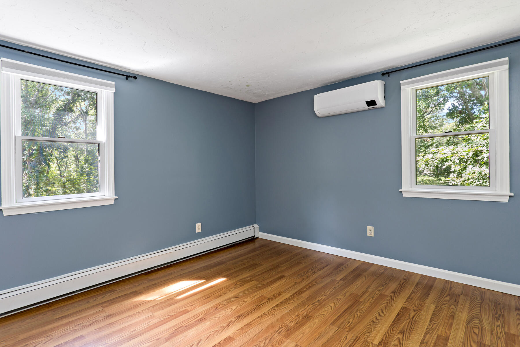 11 Warwick Way Mashpee MA 02649