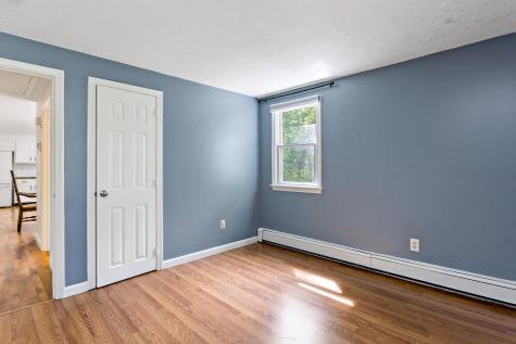 11 Warwick Way Mashpee MA 02649