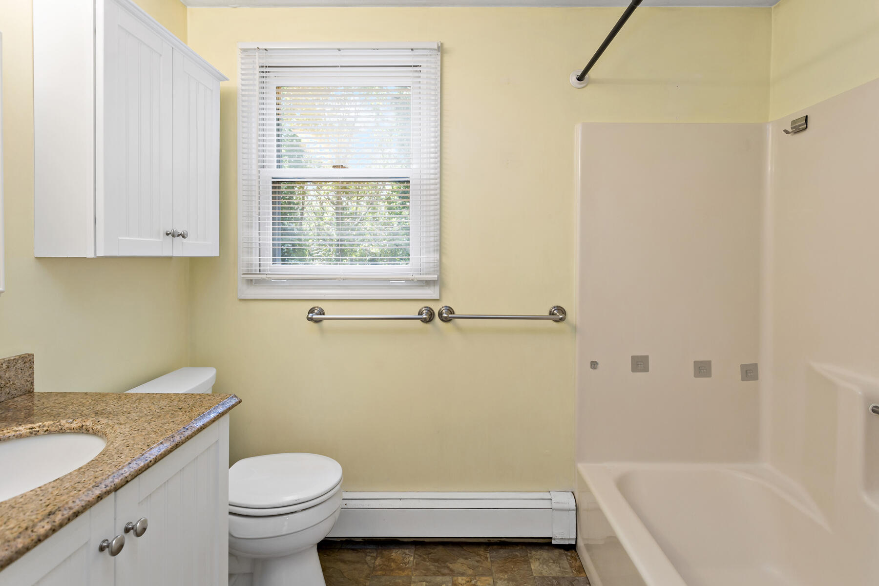 11 Warwick Way Mashpee MA 02649