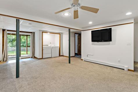 11 Warwick Way Mashpee MA 02649
