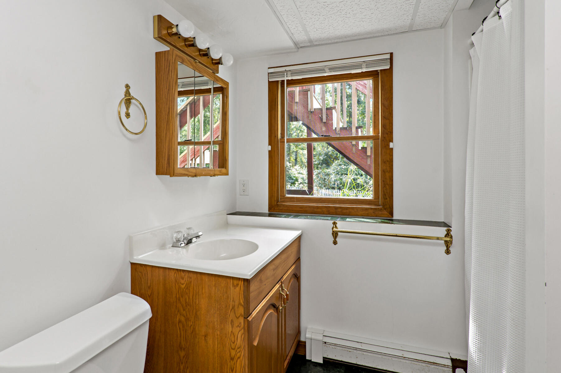 11 Warwick Way Mashpee MA 02649