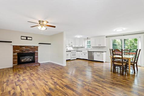 11 Warwick Way Mashpee MA 02649