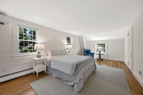 23 Swift Avenue Barnstable MA 02630
