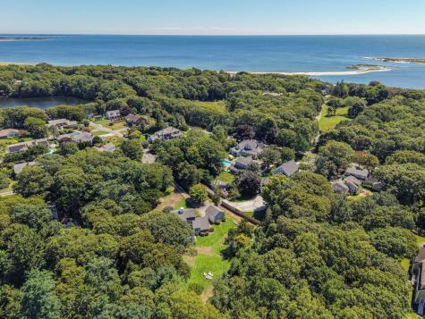 23 Swift Avenue Barnstable MA 02630