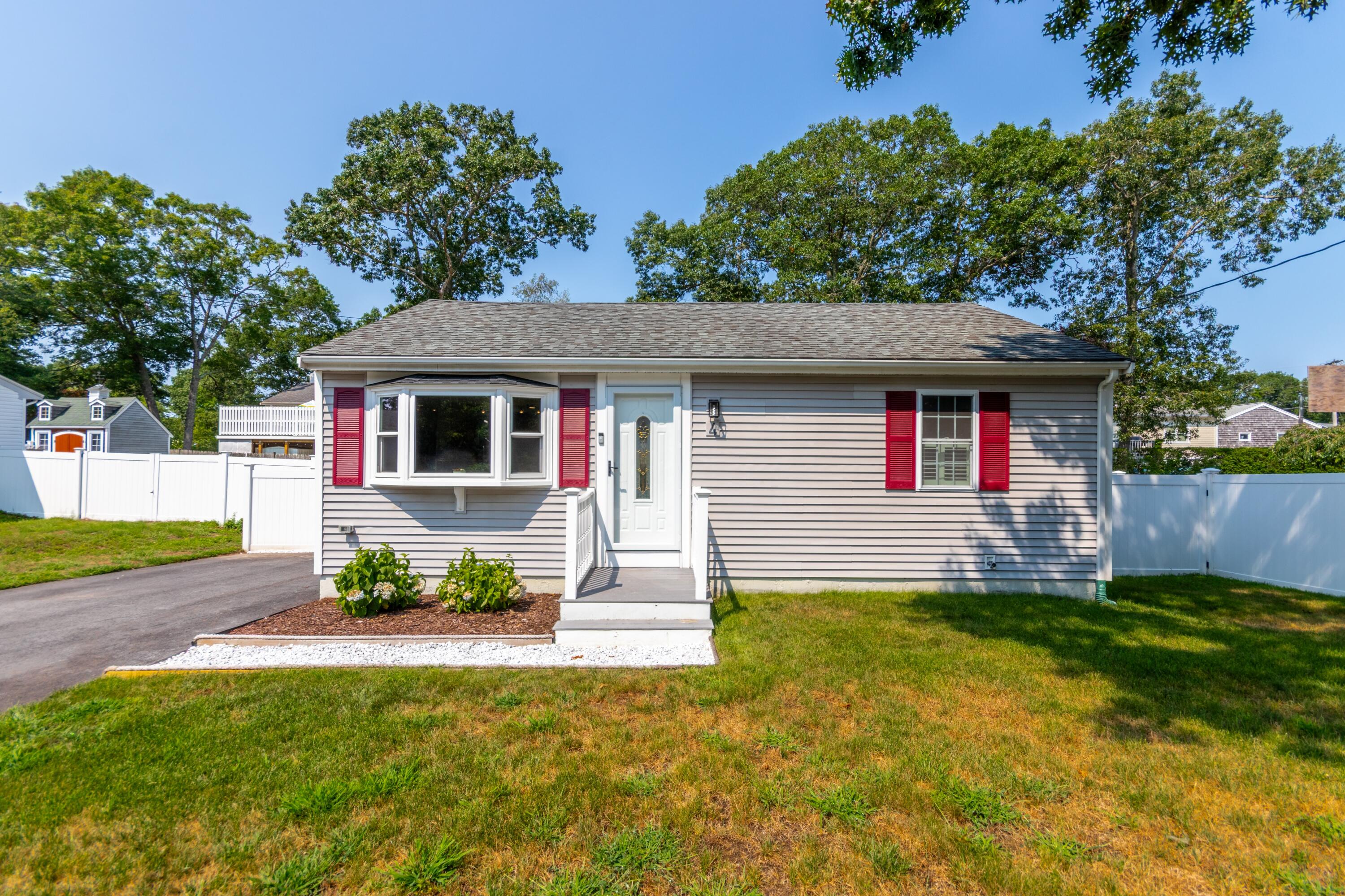 4 Standish Avenue East Wareham MA 02538