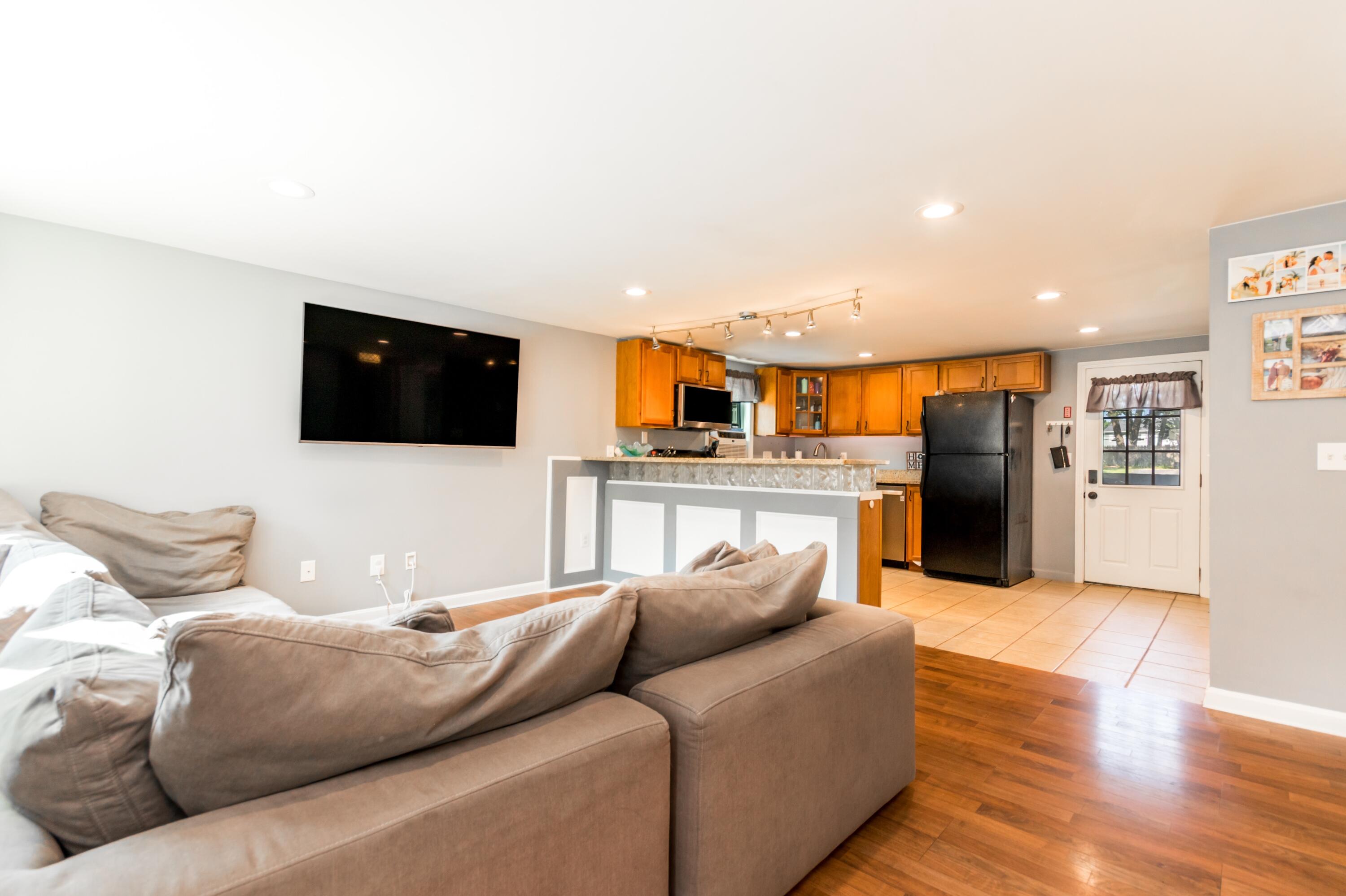 4 Standish Avenue East Wareham MA 02538