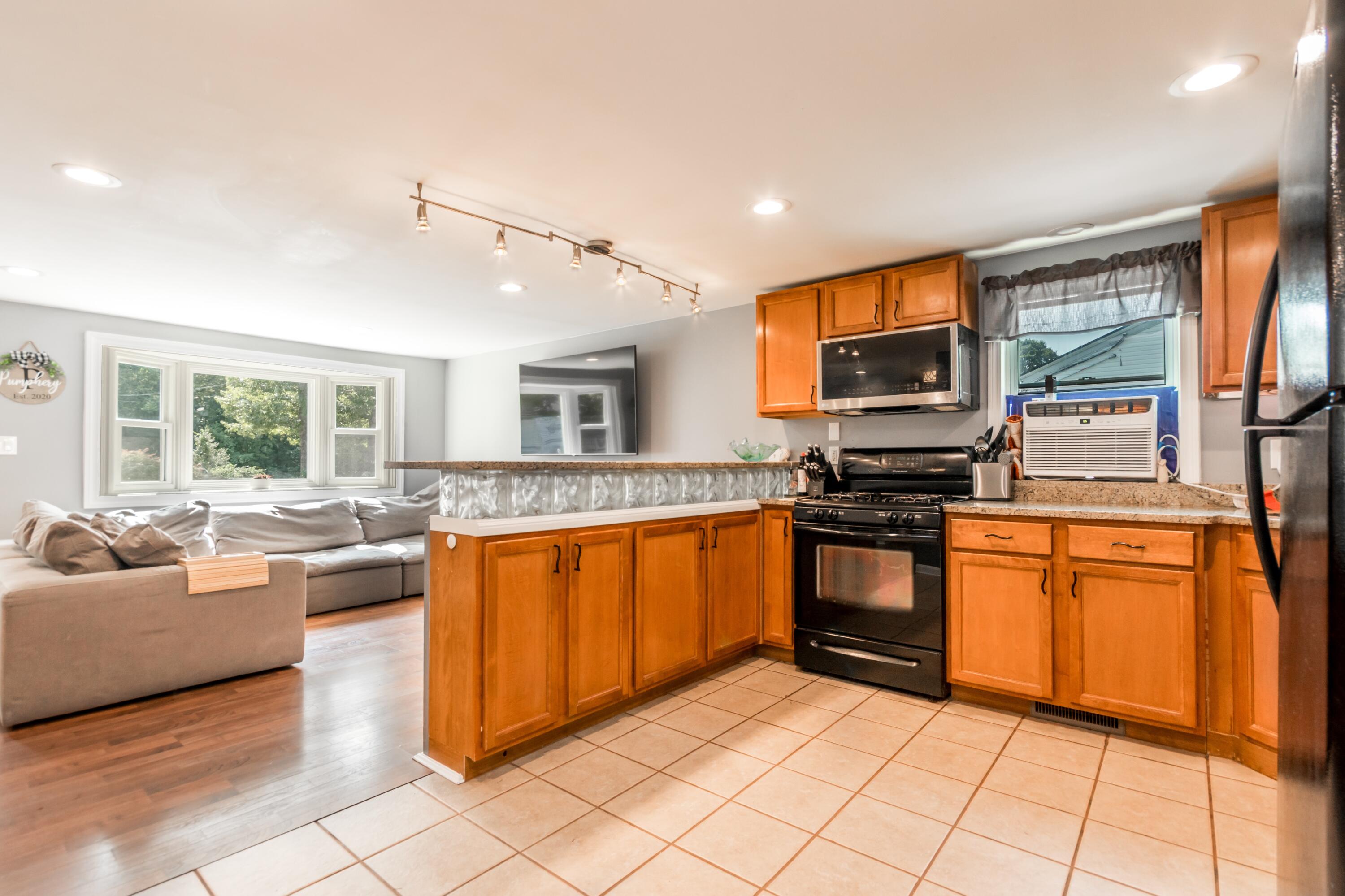 4 Standish Avenue East Wareham MA 02538