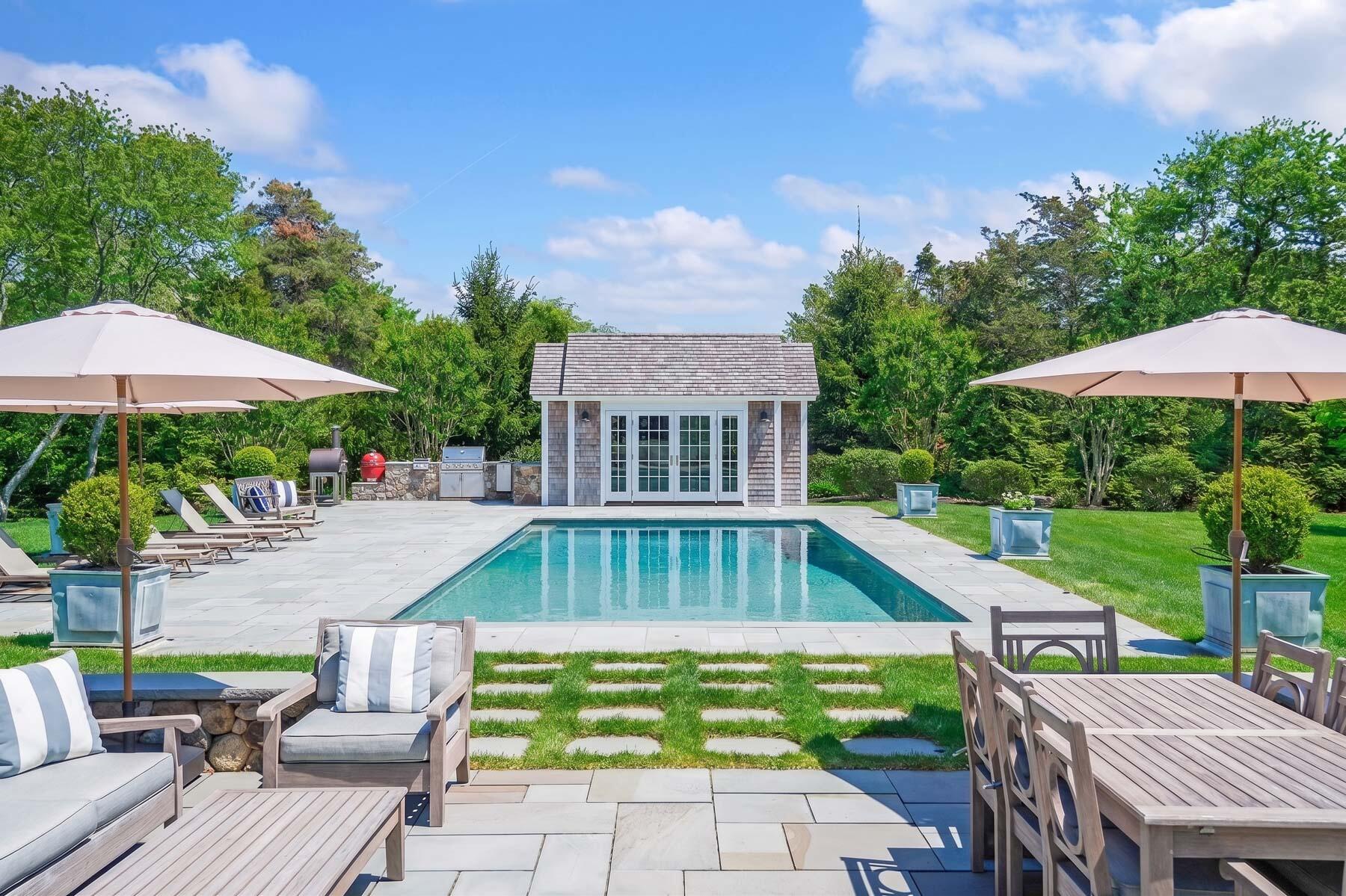 2 Noras Lane Edgartown MA 02539
