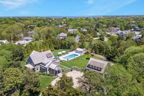 2 Noras Lane Edgartown MA 02539