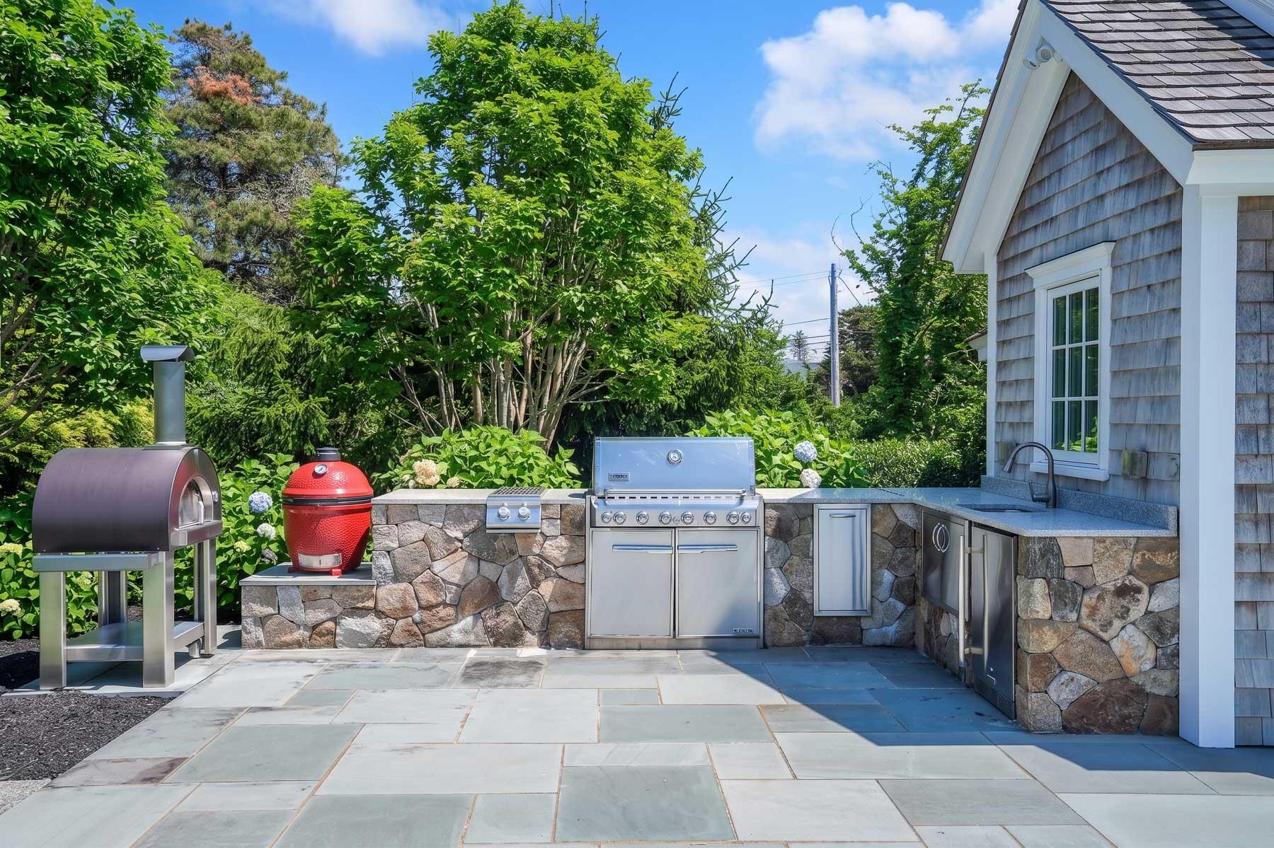 2 Noras Lane Edgartown MA 02539