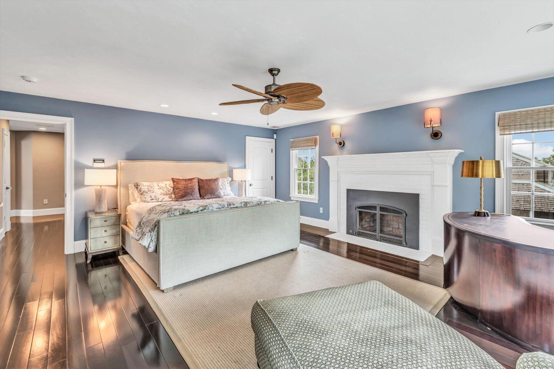 17 Cross Street Mashpee MA 02649