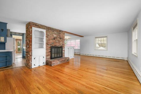 42 Oak Lane Barnstable MA 02655