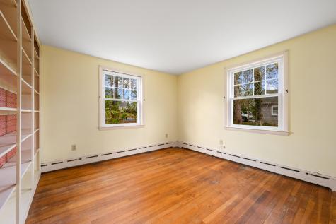 42 Oak Lane Barnstable MA 02655