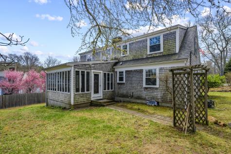 42 Oak Lane Barnstable MA 02655