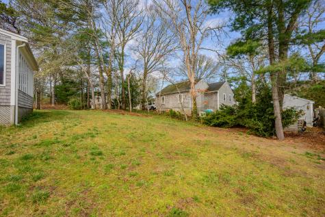 42 Oak Lane Barnstable MA 02655