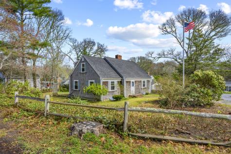 42 Oak Lane Barnstable MA 02655