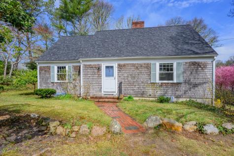 42 Oak Lane Barnstable MA 02655