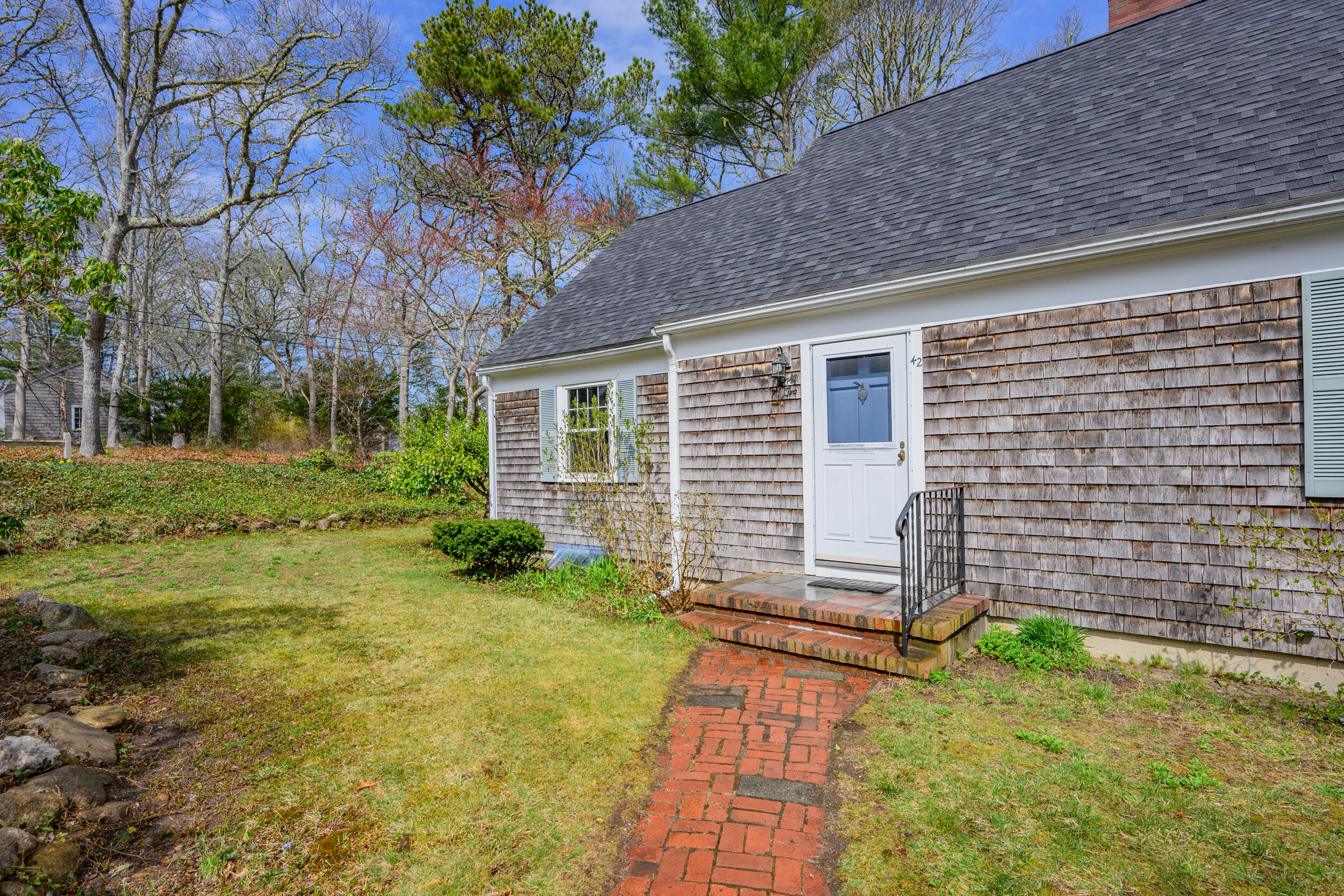 42 Oak Lane Barnstable MA 02655
