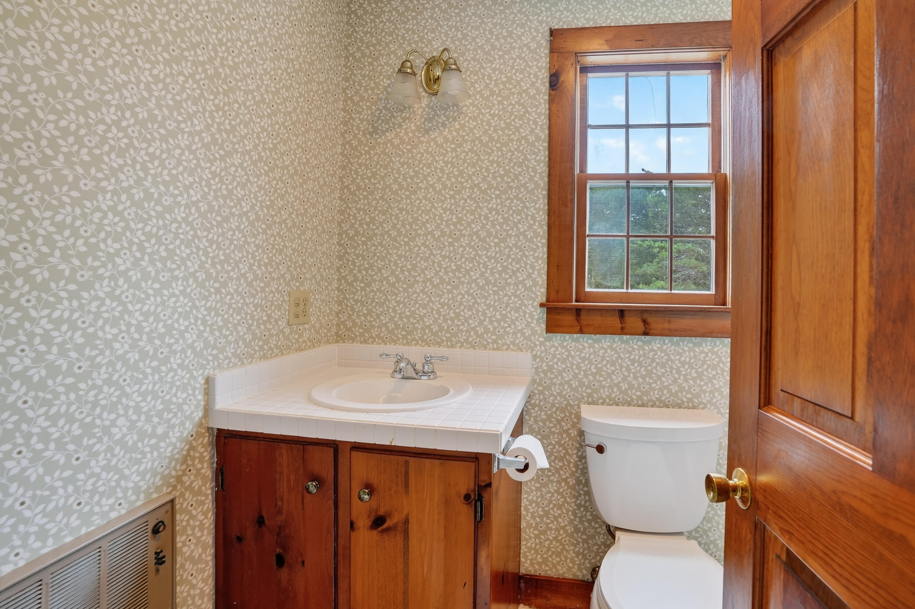 9 Marthas Road Edgartown MA 02539