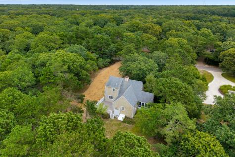 9 Marthas Road Edgartown MA 02539
