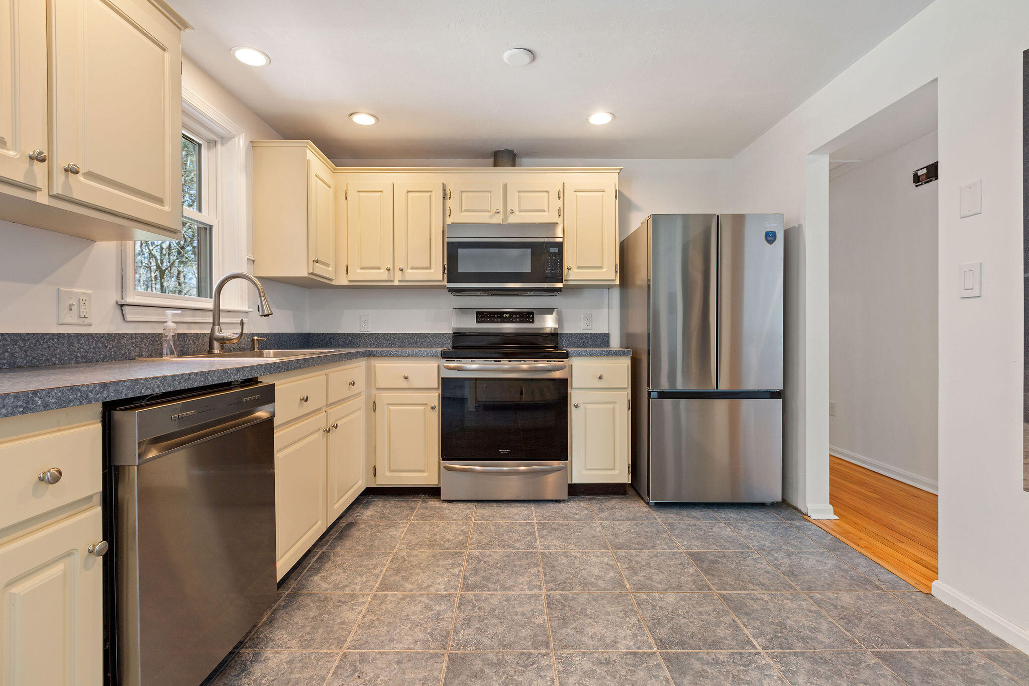 72 W Tupelo Drive Harwich MA 02645