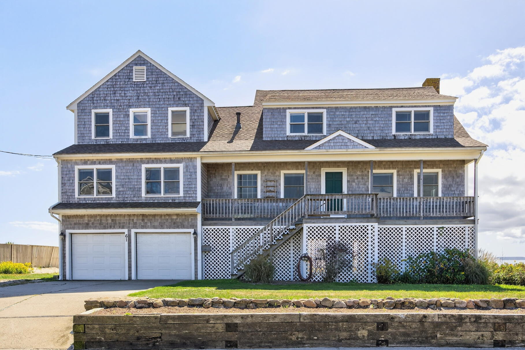 61 Menauhant Road Falmouth MA 02536