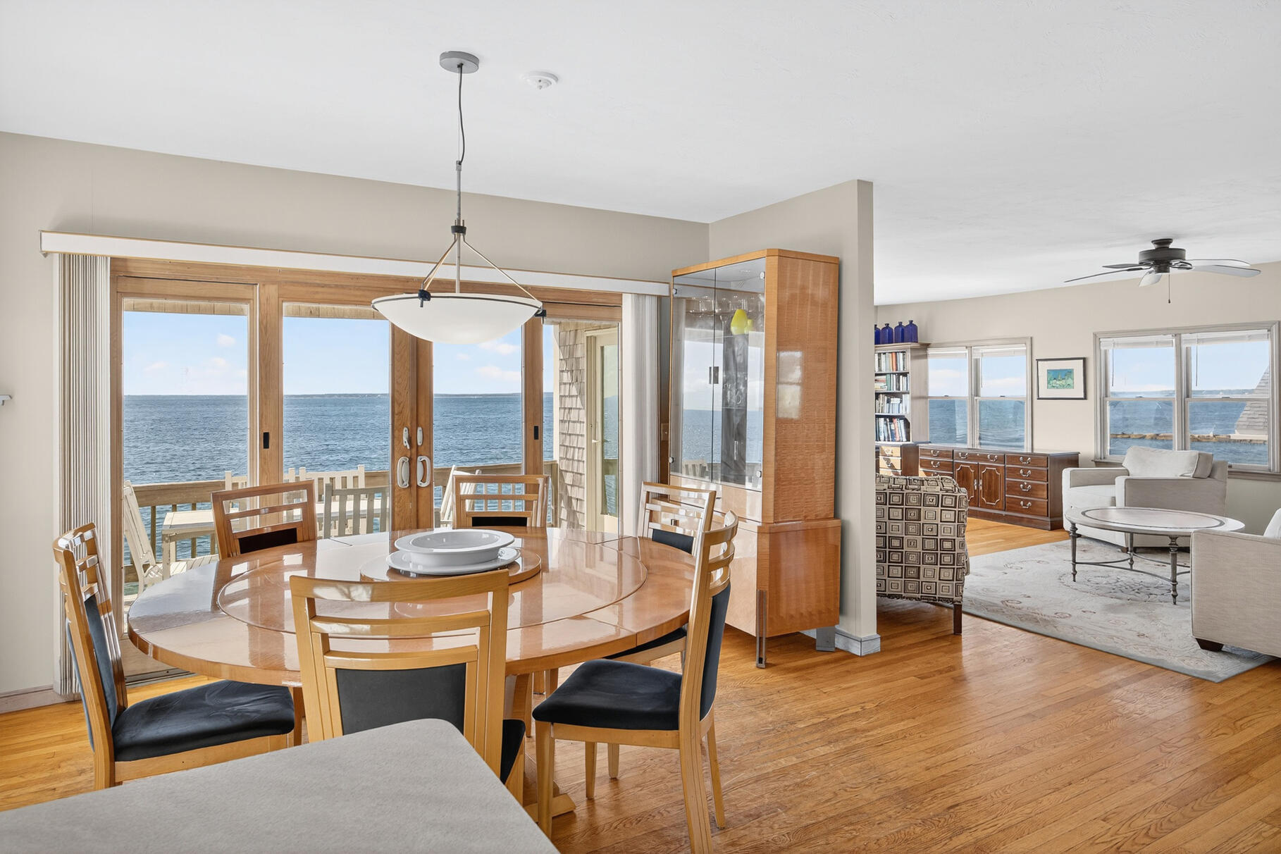 61 Menauhant Road Falmouth MA 02536