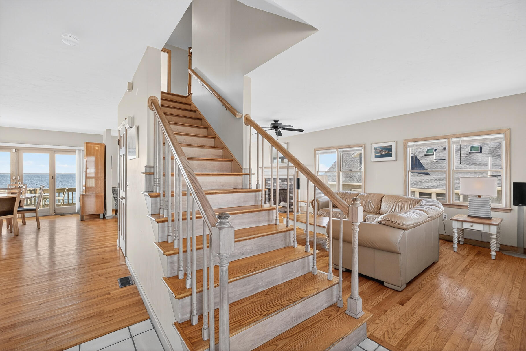 61 Menauhant Road Falmouth MA 02536