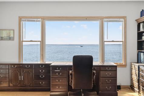 61 Menauhant Road Falmouth MA 02536