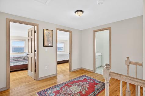 61 Menauhant Road Falmouth MA 02536