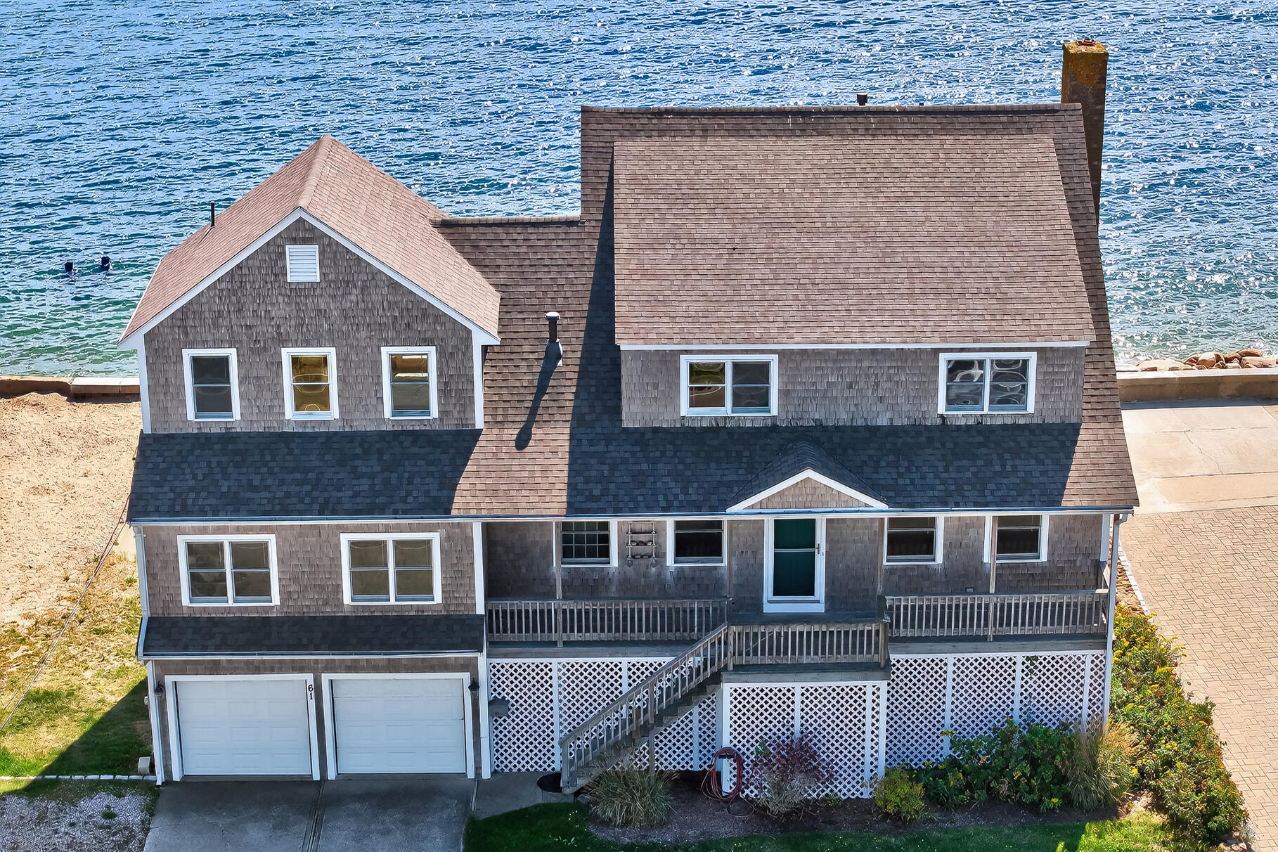 61 Menauhant Road Falmouth MA 02536