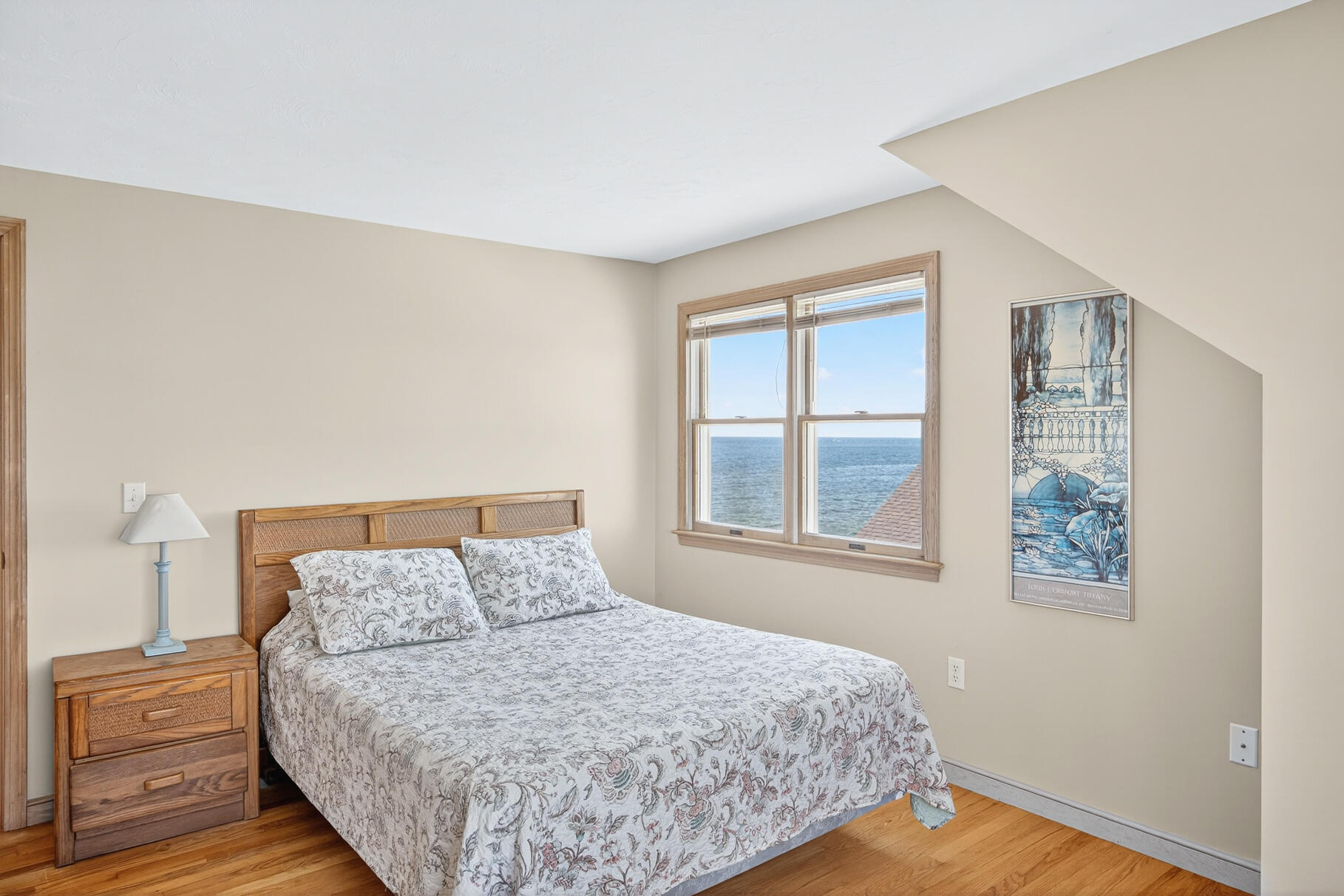 61 Menauhant Road Falmouth MA 02536