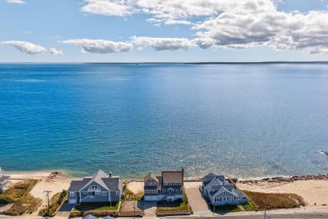 61 Menauhant Road Falmouth MA 02536